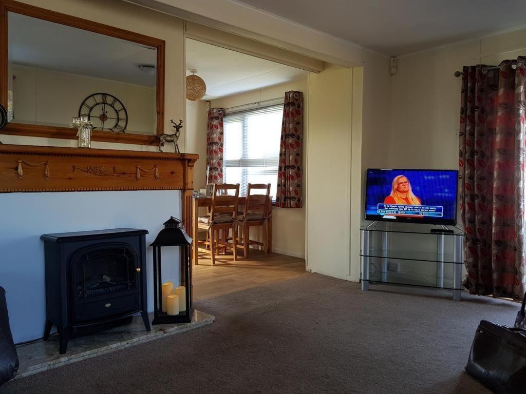 Ty Dderw Country Inn Moelfre Room photo