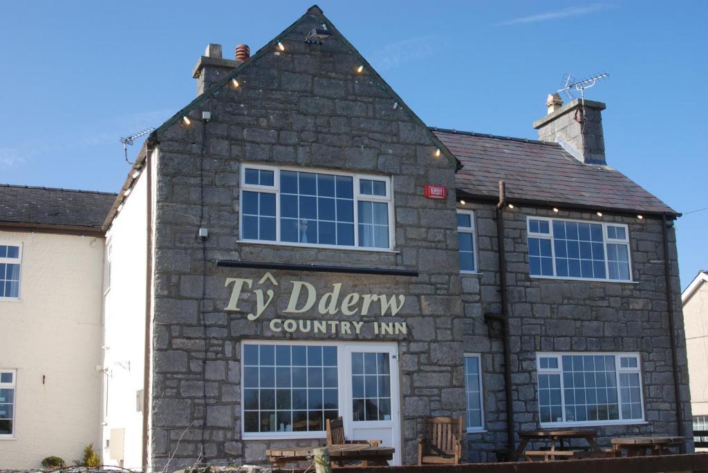 Ty Dderw Country Inn Moelfre Exterior photo